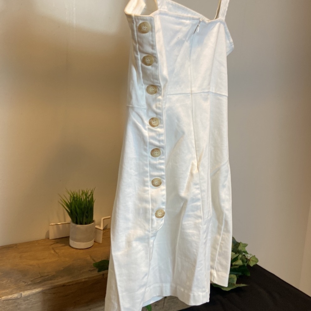 Forever 21 White Jumper Side Button - Picture 4 of 11